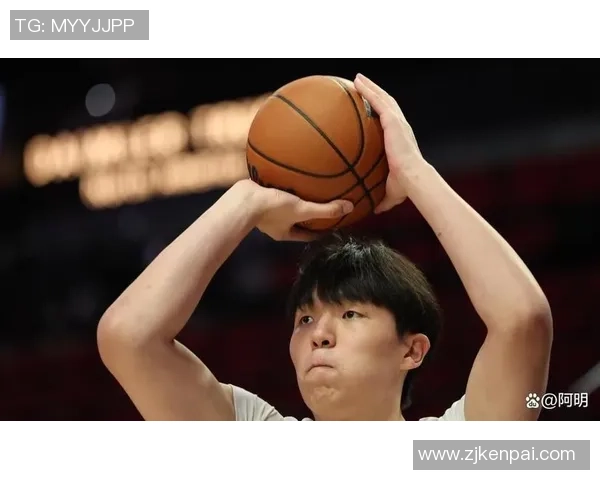 开拓者与雷霆激战正酣2月12日CCTV5直播精彩对决不容错过